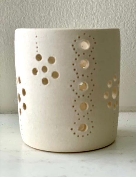 Dainty - Small Porcelain Tea Light